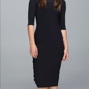 Lululemon out of this world Dress Black 6